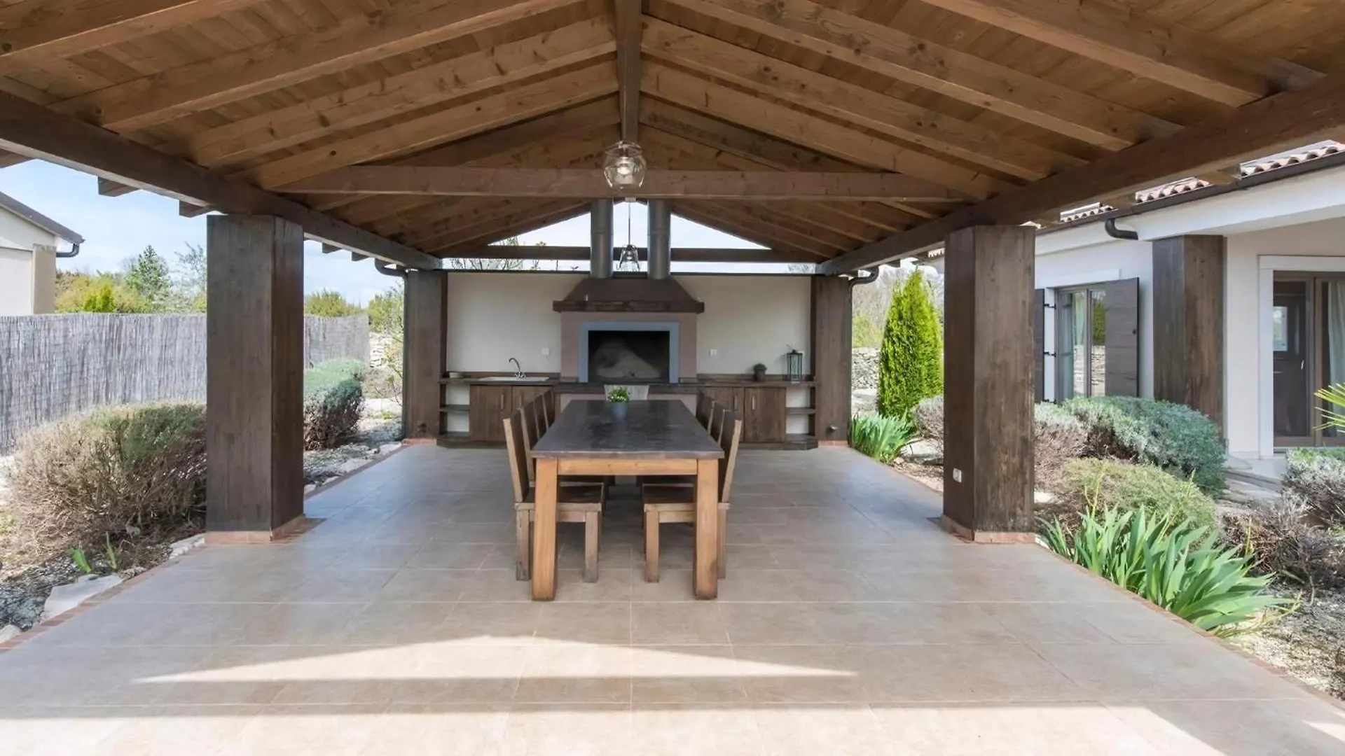 Holiday home Villa Leonardo Jursici