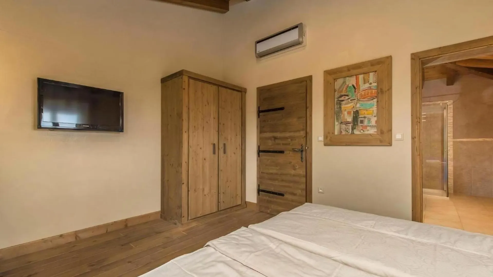 Villa Leonardo Jursici Holiday home